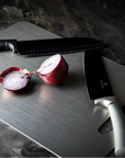 Simmr.™ Titanium Cutting Board