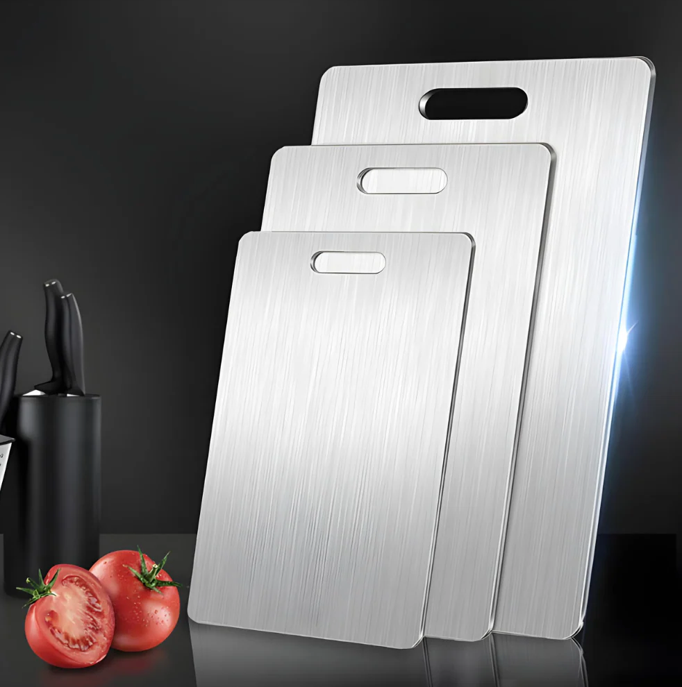 Simmr.™ Titanium Cutting Board